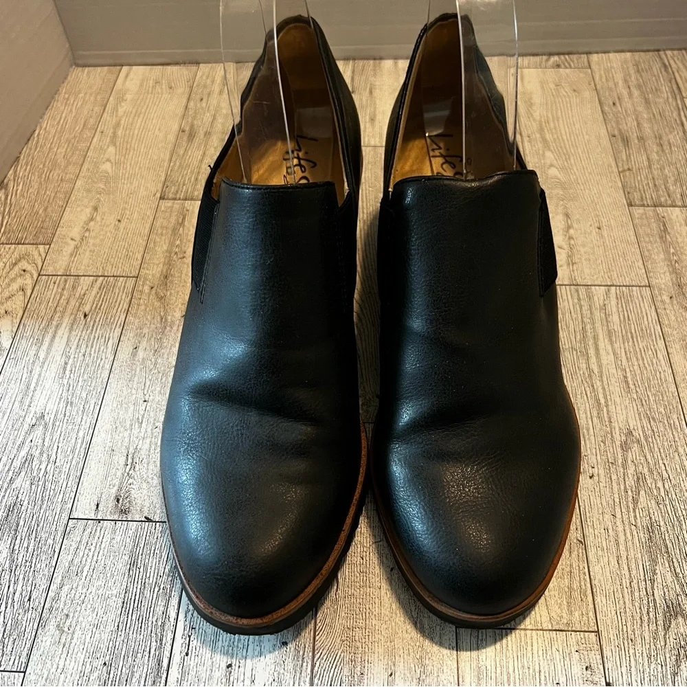 Life Stride Zora Wedge Shooties  Black Women’s Size 8.5M Comfy Witchcore
